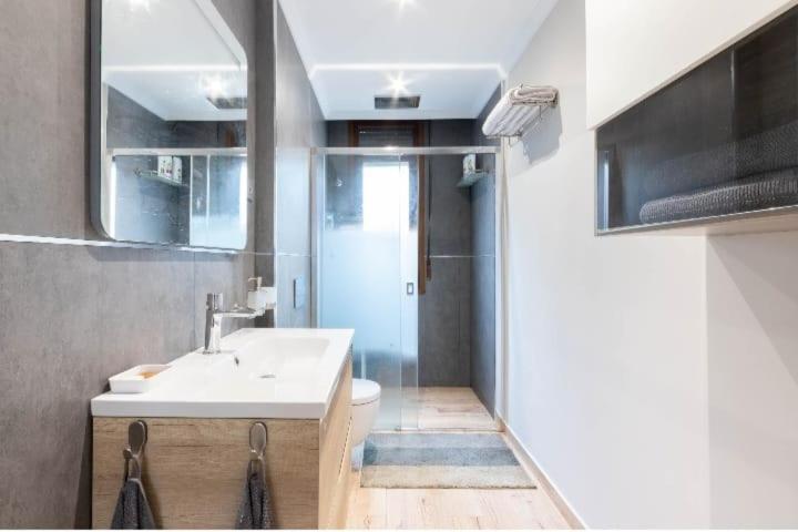 A Tan Solo 800 Metros De San Mames Appartement Bilbao Buitenkant foto